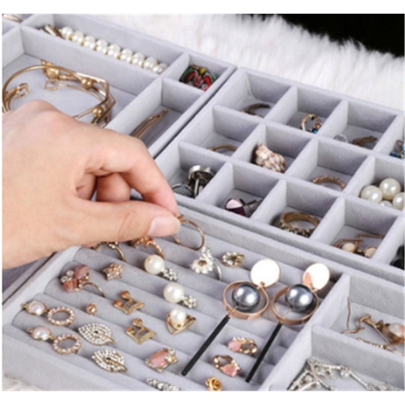 Practical Women's Jewelry Storage Box